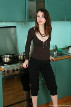 Cheeky Jasmine strips in the kitchen