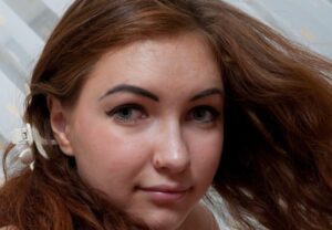 Young WeAreHairy Sabrina’s Hairy Pussy in Leggings