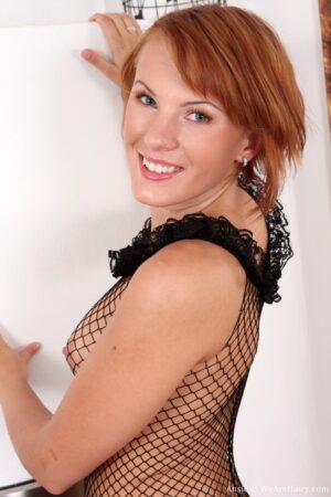 Ansie bares all in her lace-suit - ansie-bares-all-in-her-lace-suit1