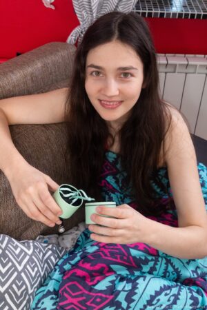Very hairy brunette Nancy Drew bends over and spreads her butthole wide