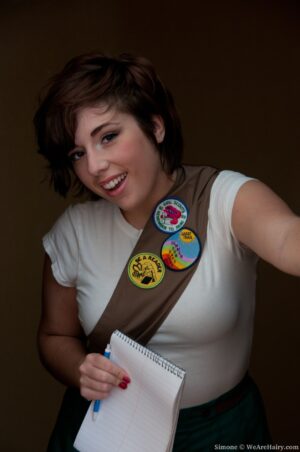 Sexy scout Simone displaying her curvy natural and hairy body