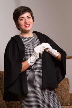 Sexy Louise in gloves and stockings