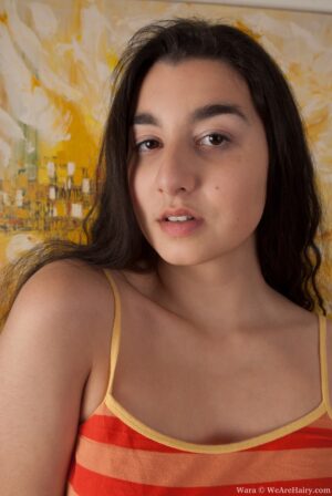 Wara works her thick hairy twat