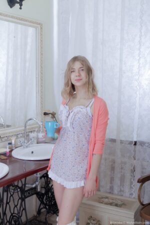 Kristinka shows off hairy body after makeup